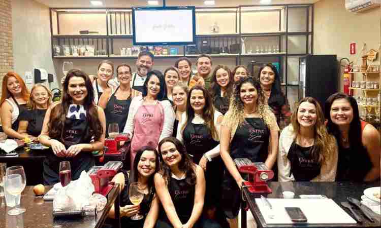 Paula Dantas organiza o terceiro encontro Entre Elas na L’ecole Ávila, escola de gastronomia